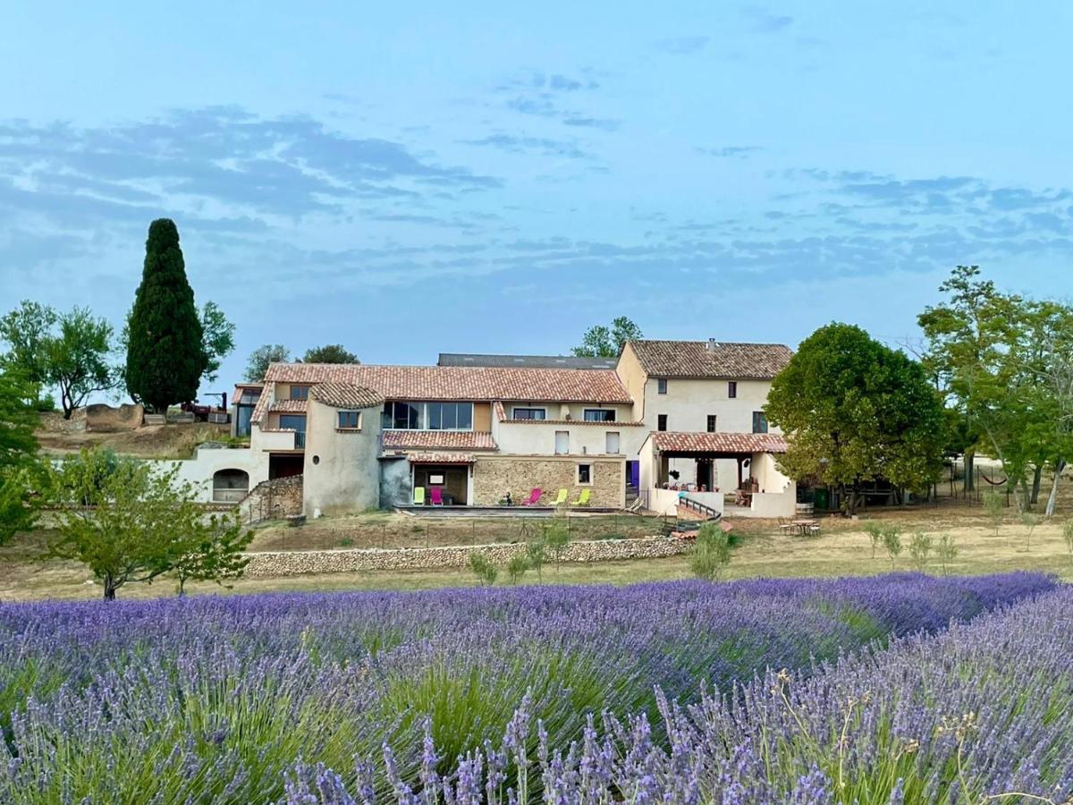 Chambre A La Ferme Au Milieu Des Lavandes Valensole Buitenkant foto
